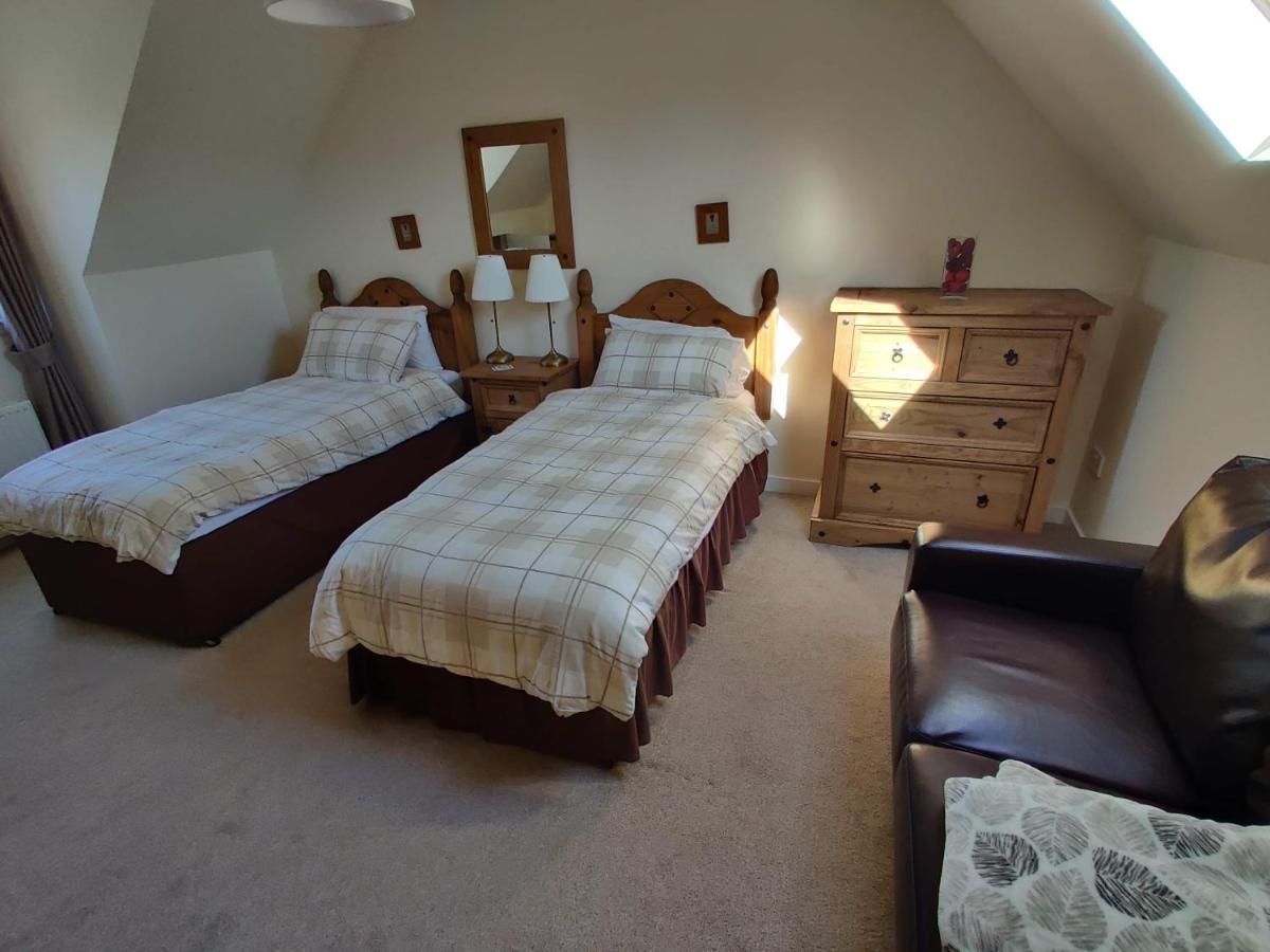 Ben Vorlich Cottage อาร์โรคาร์ ภายนอก รูปภาพ