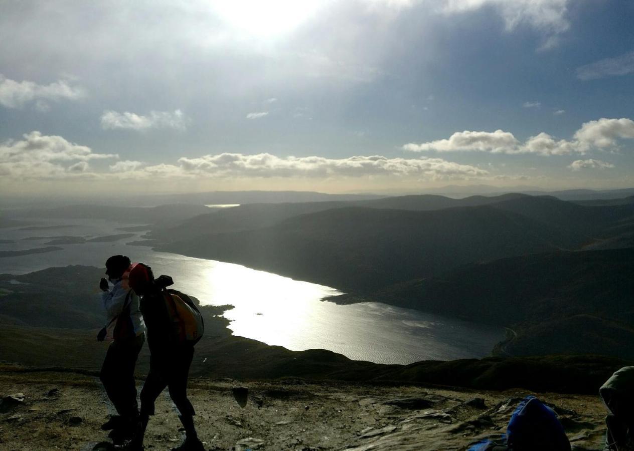 Ben Vorlich Cottage อาร์โรคาร์ ภายนอก รูปภาพ